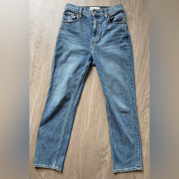 Abercrombie Women’s Ankle Straight Ultra High Rise Jeans Size 25 - Picture 1 of 4